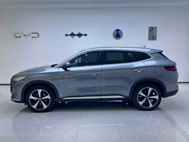 BYD Song PLUS — Фото автомобиля 6