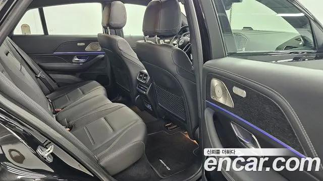 Mercedes-Benz GLE-Class — Фото автомобиля 10