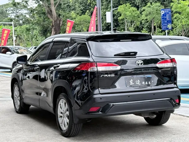 Toyota Frontlander — Фото автомобиля 8