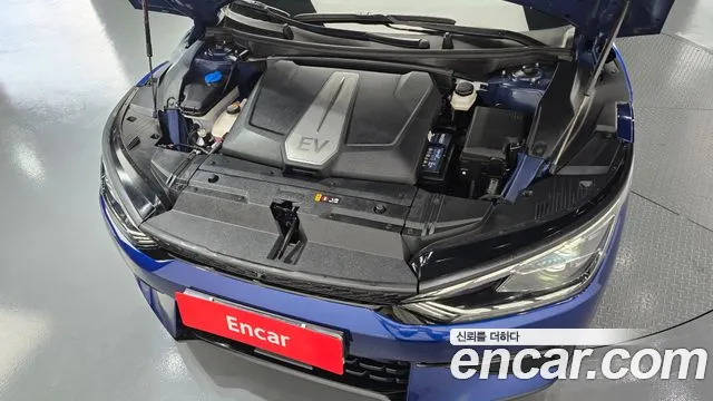 Kia EV6 — Фото автомобиля 6