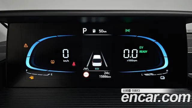 Hyundai Staria Staria — Фото автомобиля 8