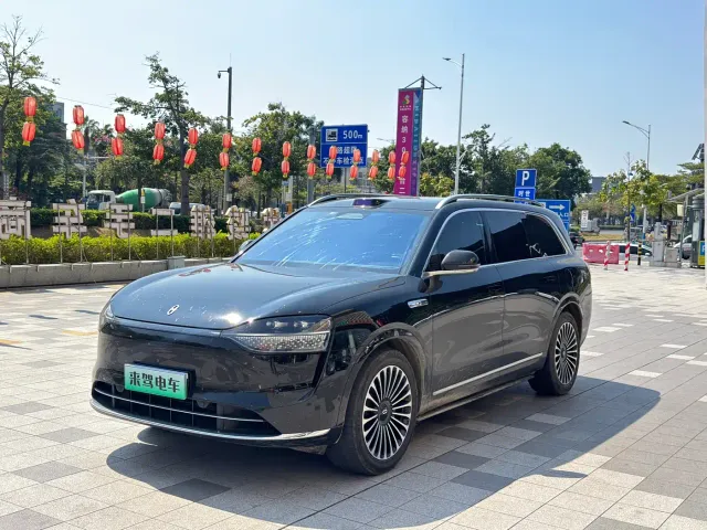 Фотография автомобиля — Aito M9