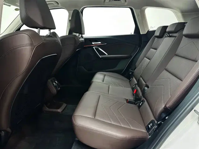 BMW X1 — Фото автомобиля 13