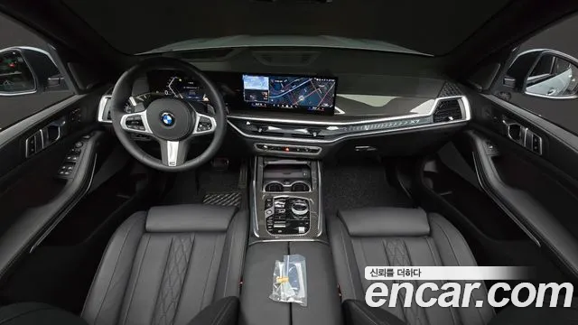 BMW X7 G07 — Фото автомобиля 9
