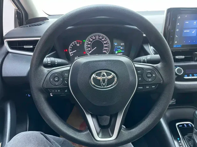Toyota Corolla — Фото автомобиля 10