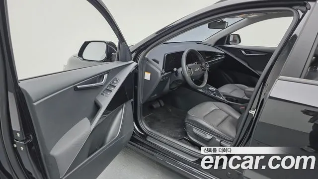 Kia Niro Niro (New) — Фото автомобиля 10