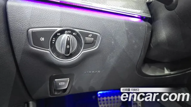 Mercedes-Benz CLS-Class — Фото автомобиля 15