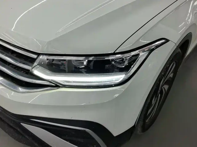 Volkswagen Tiguan L — Фото автомобиля 5