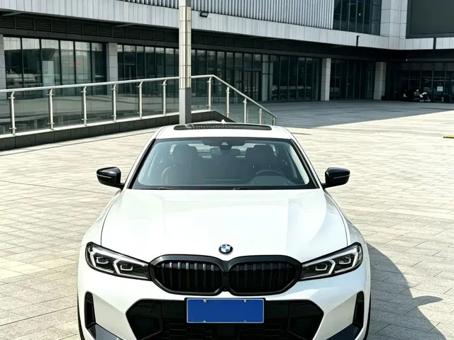 BMW 3 Series — Фото автомобиля 2