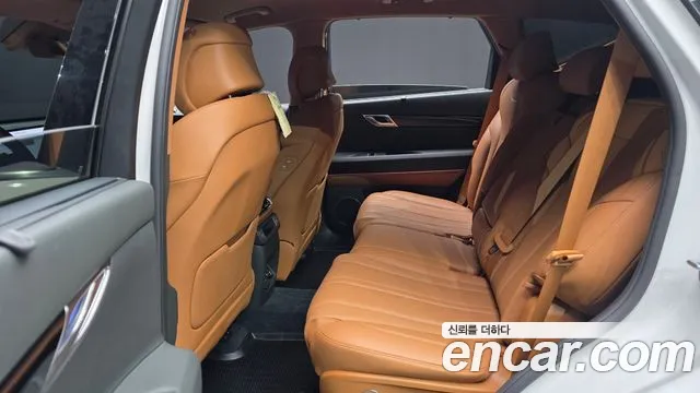 Genesis GV80 — Фото автомобиля 16