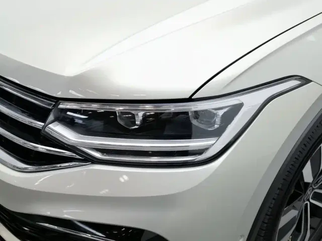 Volkswagen Tiguan L — Фото автомобиля 7