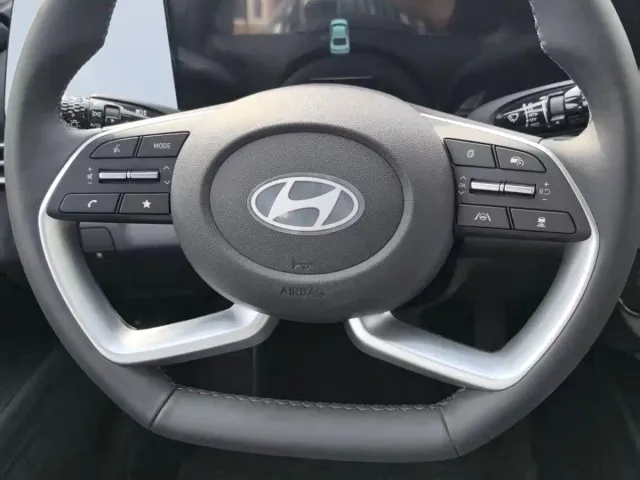 Hyundai Elantra — Фото автомобиля 11