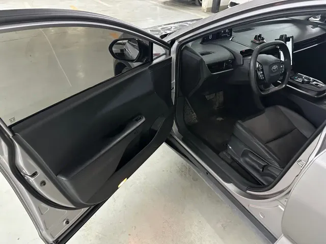Toyota bZ3 — Фото автомобиля 9