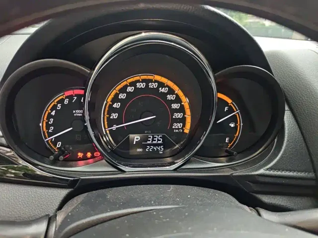 Toyota YARiS L Zhi Xuan — Фото автомобиля 12