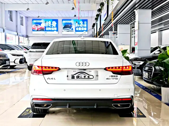 Audi Audi A4L 2022 40 TFSI Luxury Dynamic — Фото автомобиля 4