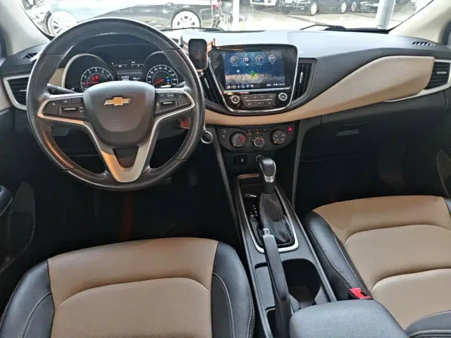 Chevrolet Monza — Фото автомобиля 9