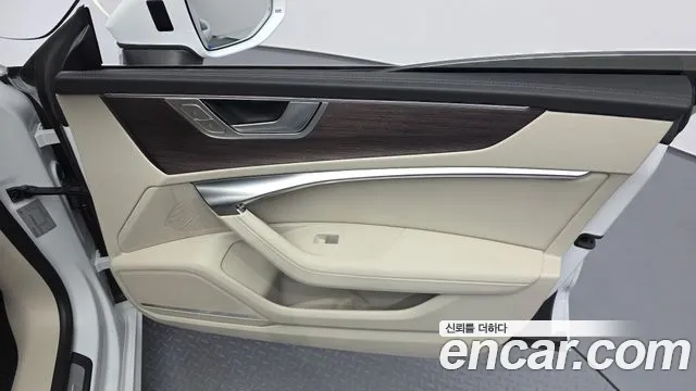 Audi A7 — Фото автомобиля 23