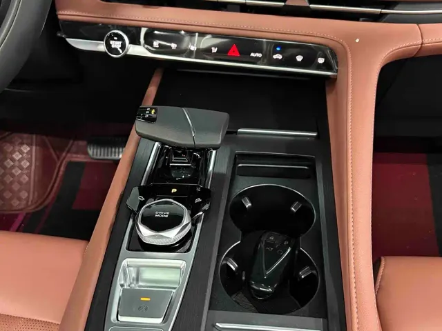 Changan CS75 Plus — Фото автомобиля 13