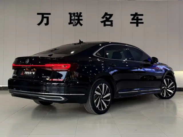 Volkswagen Passat — Фото автомобиля 8