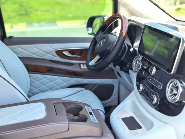 Mercedes-Benz Vito — Фото автомобиля 7