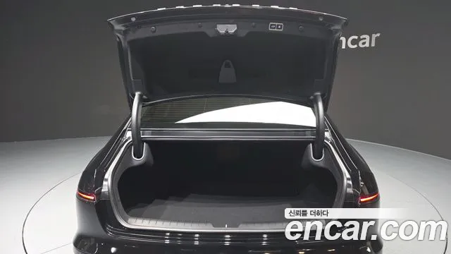 Hyundai Grandeur GN7 — Фото автомобиля 19
