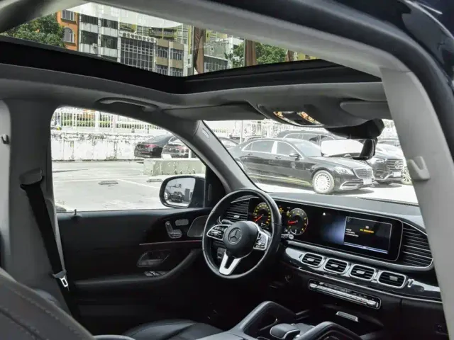 Mercedes-Benz GLE-Class — Фото автомобиля 14