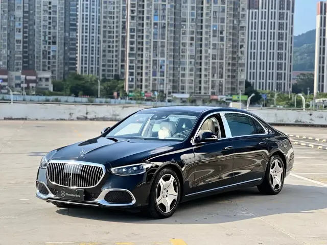 Фотография автомобиля — Mercedes-Benz Maybach S-Class