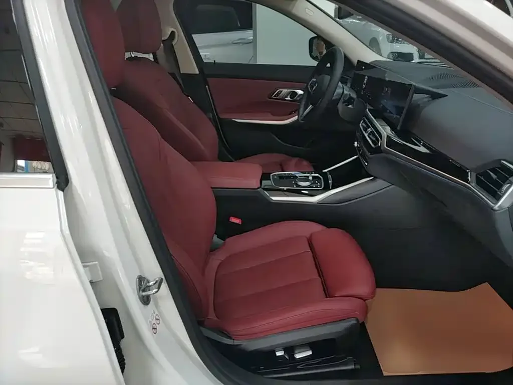 BMW BMW i3 2022 eDrive 35 L — Фото автомобиля 24