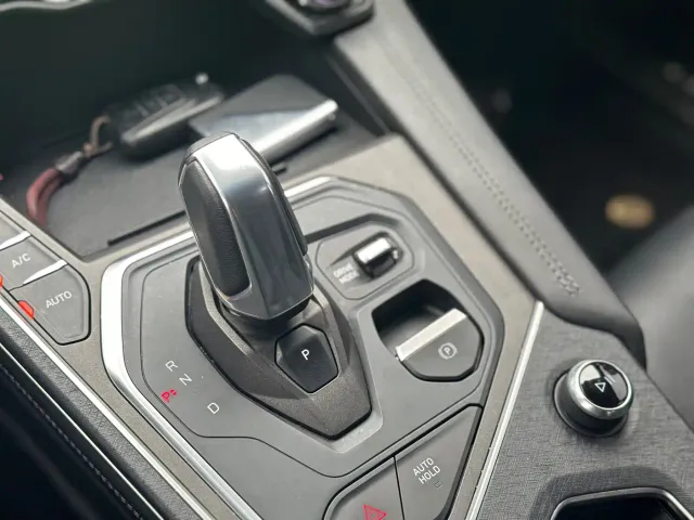 Lynk & Co Lynk & Co 01 2021 2.0TD 2WD Pro — Фото автомобиля 15