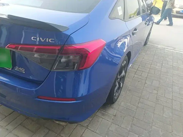 Honda Civic — Фото автомобиля 7