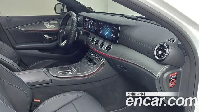 Mercedes-Benz E-Class W213 — Фото автомобиля 13