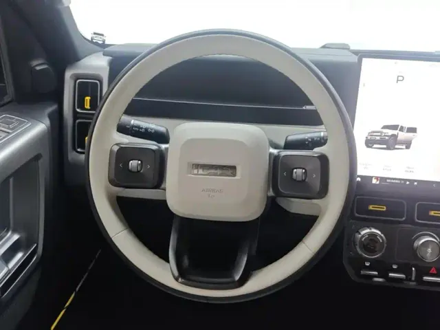 iCAR V23 — Фото автомобиля 15