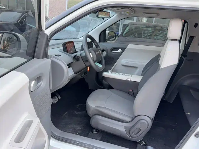 Changan Lumin — Фото автомобиля 15