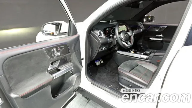 Mercedes-Benz GLB-Class — Фото автомобиля 10