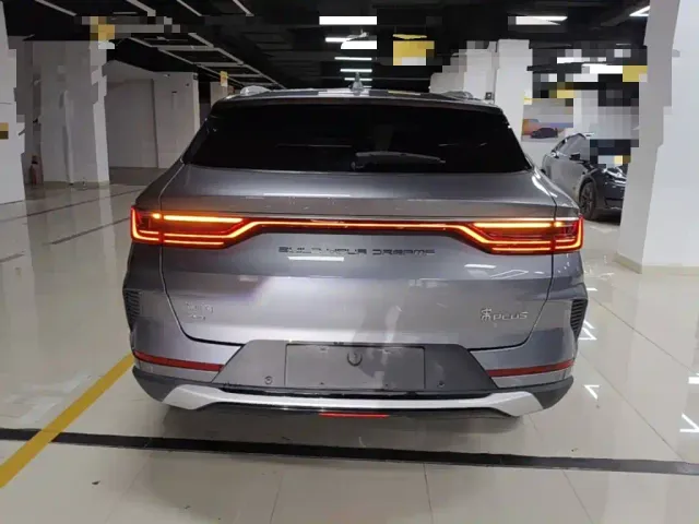 BYD Song PLUS — Фото автомобиля 5