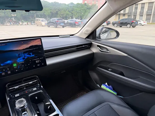 Wuling Starlight — Фото автомобиля 21
