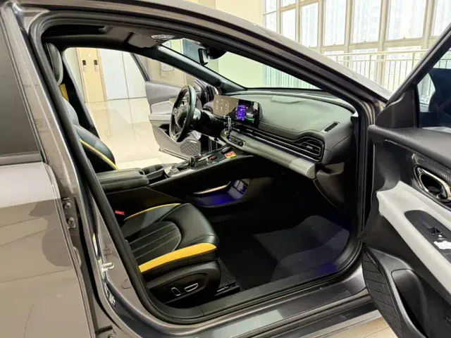 GAC Trumpchi Emkoo — Фото автомобиля 15
