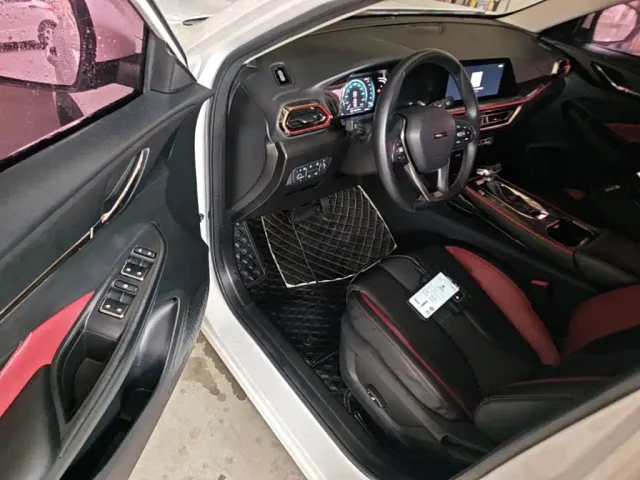 Changan Oushang X5 — Фото автомобиля 15