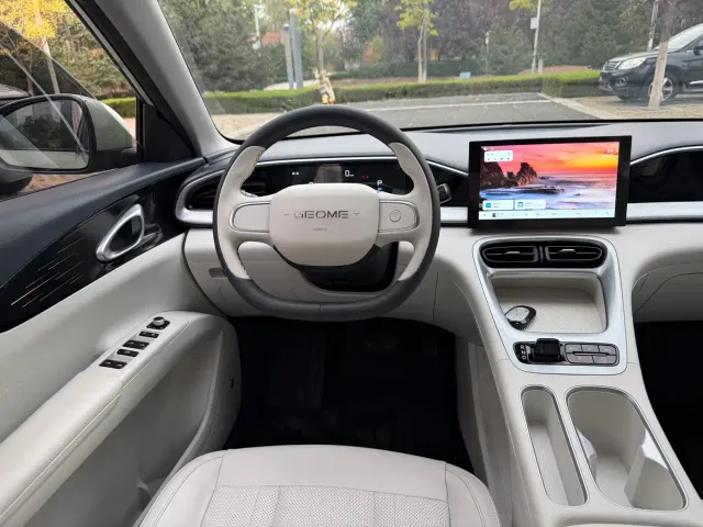 Geely Starry Wish — Фото автомобиля 14