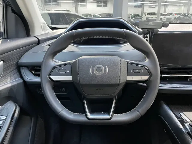 Changan Qiyuan Q05 — Фото автомобиля 8