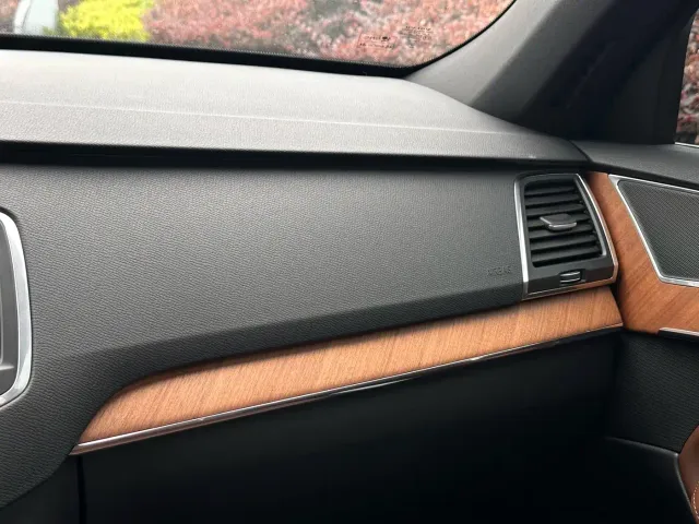 Volvo XC90 — Фото автомобиля 12