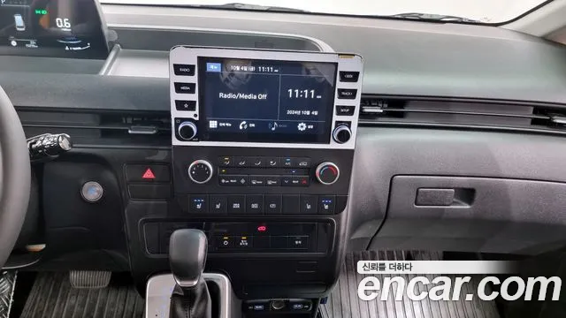 Hyundai Staria Staria L3.5 Школьный автобус — Фото автомобиля 14