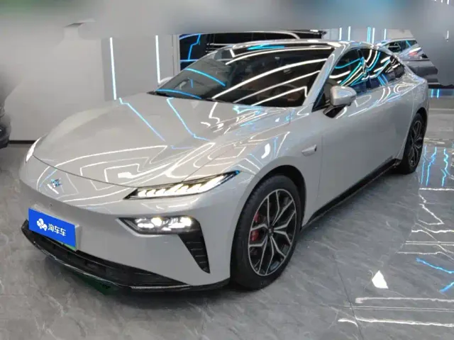 Фотография автомобиля — Dongfeng eπ 007