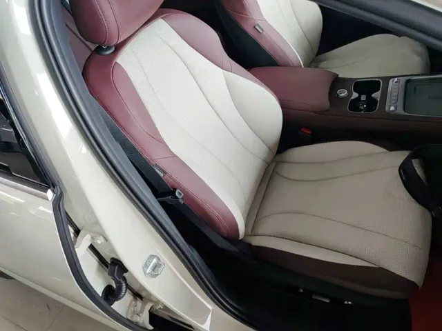 BYD Seal 07 DM-i — Фото автомобиля 24