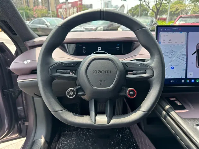 Xiaomi SU7 — Фото автомобиля 17