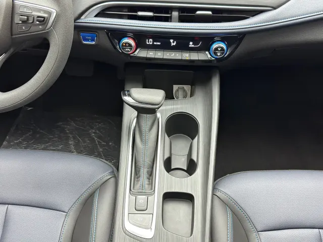 Buick Velite 6 — Фото автомобиля 13