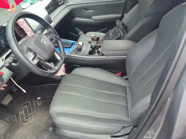 BYD Song Pro — Фото автомобиля 16