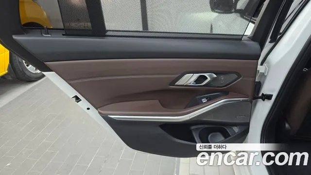 BMW 3 Series G20 — Фото автомобиля 14