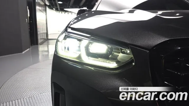 BMW X4 xDrive20i M Sport — Фото автомобиля 19