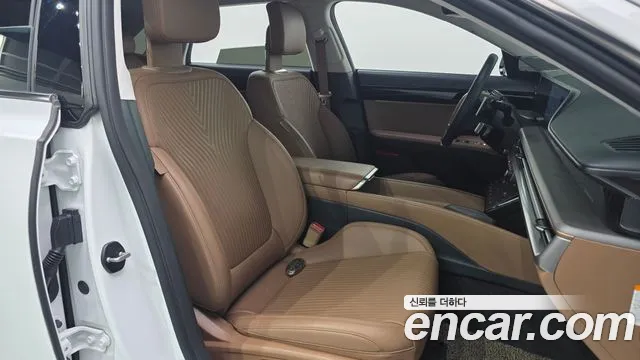 Hyundai Grandeur GN7 — Фото автомобиля 24